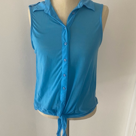 Adorable Top Shop Sleeveless Top in Turquoise Blue. US size 8 - Picture 5 of 5